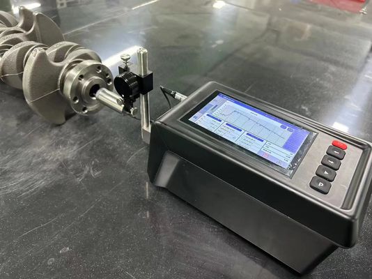 SRT-7300+ جهاز محمول لقياس خشونة السطح والملف الشخصي بمدى 500 ميكرومتر شاشة تعمل باللمس جهاز اختبار كفاف التموج والخشونة