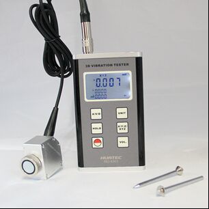 جهاز قياس الاهتزاز المحمول ثلاثي المحاور HG-6363 بمستشعر تسارع كهروإجهادي مع RS232 وبلوتوث لمراقبة الآلات