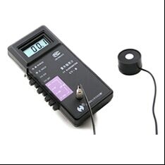 UV-B مقياس الإشعاع عالي الدقة 254nm 297nm اختبار كثافة الأشعة فوق البنفسجية مقياس ضوء الأشعة فوق البنفسجية