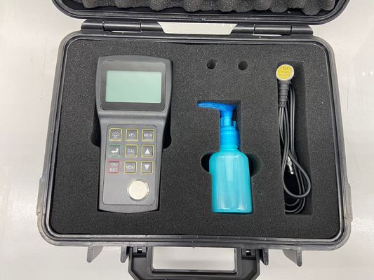 TG-4100B مقياس سمك بالموجات فوق الصوتية المحمولة لقياس المواد الرقيقة والطبقة المغلفة