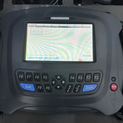 محلل اهتزازات 4 أو 2 قناة