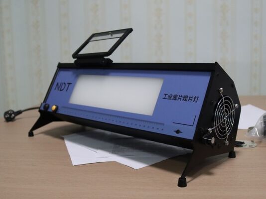 زجاج مكبر 2x ومصباح LED للفيلم بالأشعة السينية مع مفتاح القدم