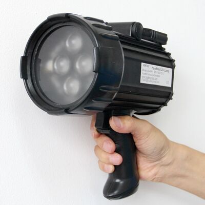 مصباح LED-UV محمول للشحن مع وظيفة مزدوجة للأشعة فوق البنفسجية والضوء الأبيض