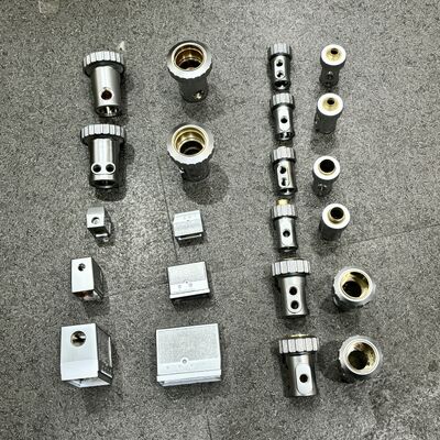 محفظة المسبار بالموجات فوق الصوتية الصناعية مع مختلف أحجام الثقوب الكريستالية