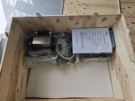 HXPC-100B3X زاحف خط أنابيب الأشعة السينية بدقة تحديد موضع ±5 مم زاحف اختبار إشعاعي لموقع بناء خط الأنابيب